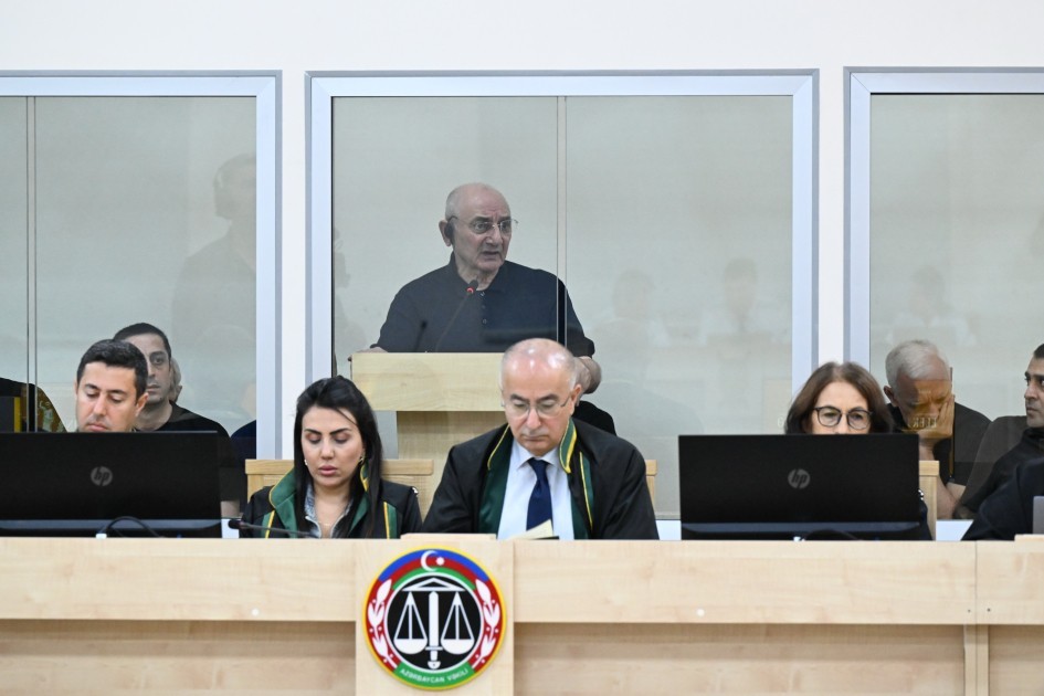 Arayik Harutyunyan və digərlərinin şikayətləri üzrə apellyasiya məhkəməsində hakimlər kollegiyası müşavirəyə gedib