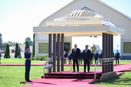 Prezident İlham Əliyevin Çolpon-Ata şəhərində rəsmi qarşılanma mərasimi olub - FOTO 