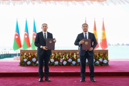 Azərbaycan və Qırğızıstan arasında sənədlərin mübadiləsi olub - YENİLƏNİB  - FOTO 