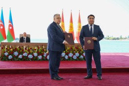 Azərbaycan və Qırğızıstan arasında sənədlərin mübadiləsi olub - YENİLƏNİB  - FOTO 