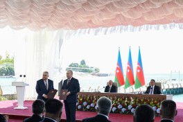 Azərbaycan və Qırğızıstan arasında sənədlərin mübadiləsi olub - YENİLƏNİB  - FOTO 