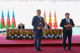 Azərbaycan və Qırğızıstan arasında sənədlərin mübadiləsi olub - YENİLƏNİB  - FOTO 