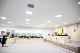 Arayik Harutyunyan və digərlərinin şikayətləri üzrə apellyasiya məhkəməsində hakimlər kollegiyası müşavirəyə gedib