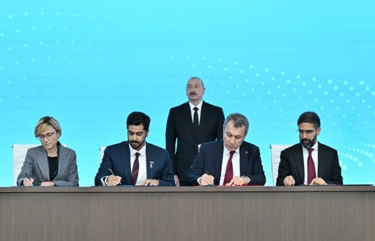 Bakı Enerji Həftəsi çərçivəsində maliyyə dəyəri 7,5 milyard dollar olan müqavilələr imzalanıb - FOTO 