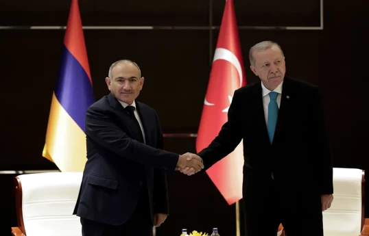 Ərdoğan Paşinyanla normallaşma prosesini müzakirə edib