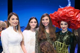 Akademik Musiqili Teatrda “Balaca şahzadə” əsəri əsasında hazırlanmış eyniadlı tamaşa nümayiş olunub