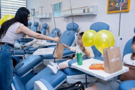 “Avromed” Milli Hematologiya Mərkəzi və Talassemiya Bölməsində uşaqları ziyarət edib - FOTO 