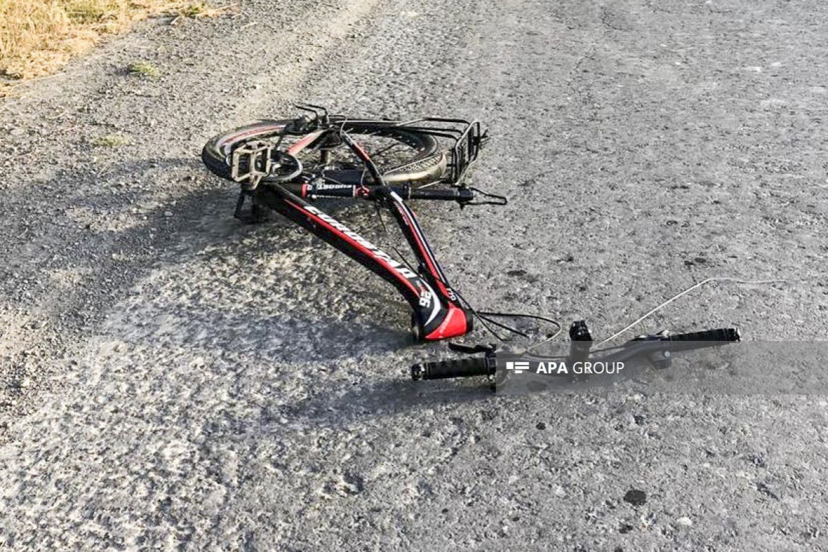 Sabirabadda azyaşlı velosipedçini avtomobil vuraraq öldürüb