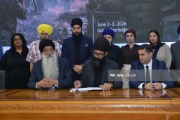 Bakı Təşəbbüs Qrupu Beynəlxalq Zikh Federasiyası ilə memorandum imzalayıb - FOTO 