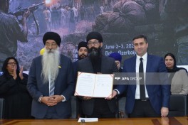 Bakı Təşəbbüs Qrupu Beynəlxalq Zikh Federasiyası ilə memorandum imzalayıb - FOTO 