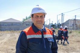 Balaxanı neftçiləri “Ümumdünya Ətraf Mühit Günü”ndə tarixi qəsəbəni təmizləyiblər