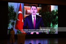 Heydər Əliyev Mərkəzində Ümumdünya Ətraf Mühit Gününə həsr olunmuş beynəlxalq tədbirin açılışı olub - YENİLƏNİB  - FOTO 