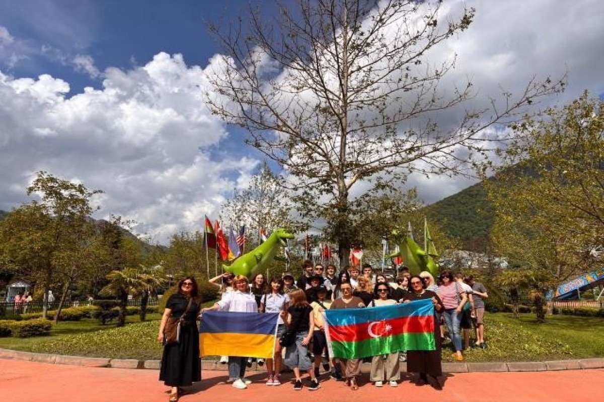Azərbaycana gətirilmiş ukraynalı uşaqlara reabilitasiya xidmətləri göstərilir - <span class="red_color">FOTO