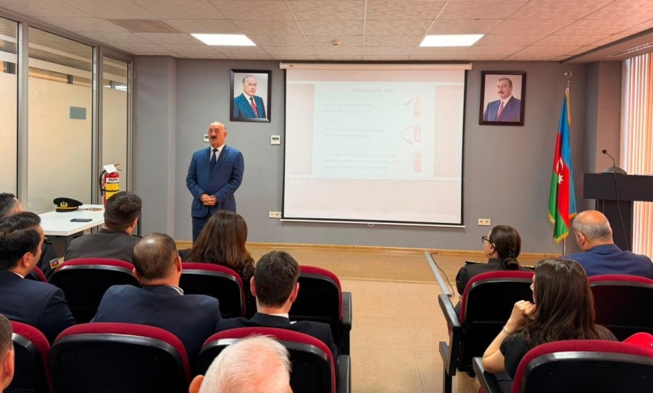 Fövqəladə hallarda davranış qaydaları barədə tədbirlər keçir