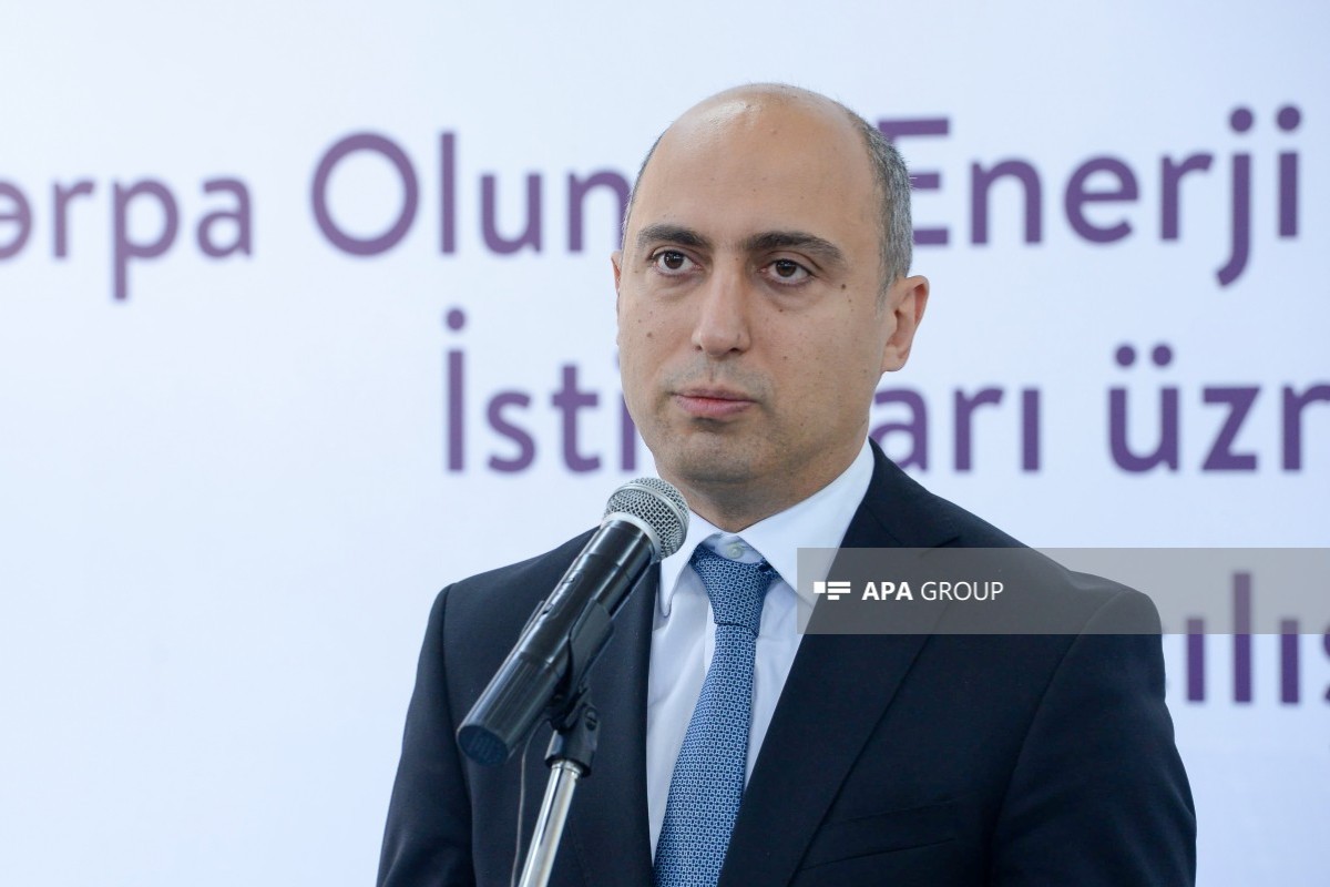 Elm və təhsil naziri Emin Əmrullayev
