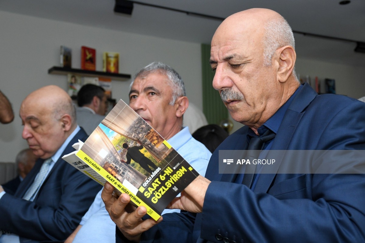 Qulu Ağsəsin “Saat 6-nı gözləyirəm” kitabının təqdimat mərasimi keçirilib - FOTO 
