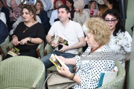 Qulu Ağsəsin “Saat 6-nı gözləyirəm” kitabının təqdimat mərasimi keçirilib - FOTO 