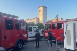 Bakıda obyektdə yanğın başlayıb - YENİLƏNİB  - FOTO  - VİDEO 