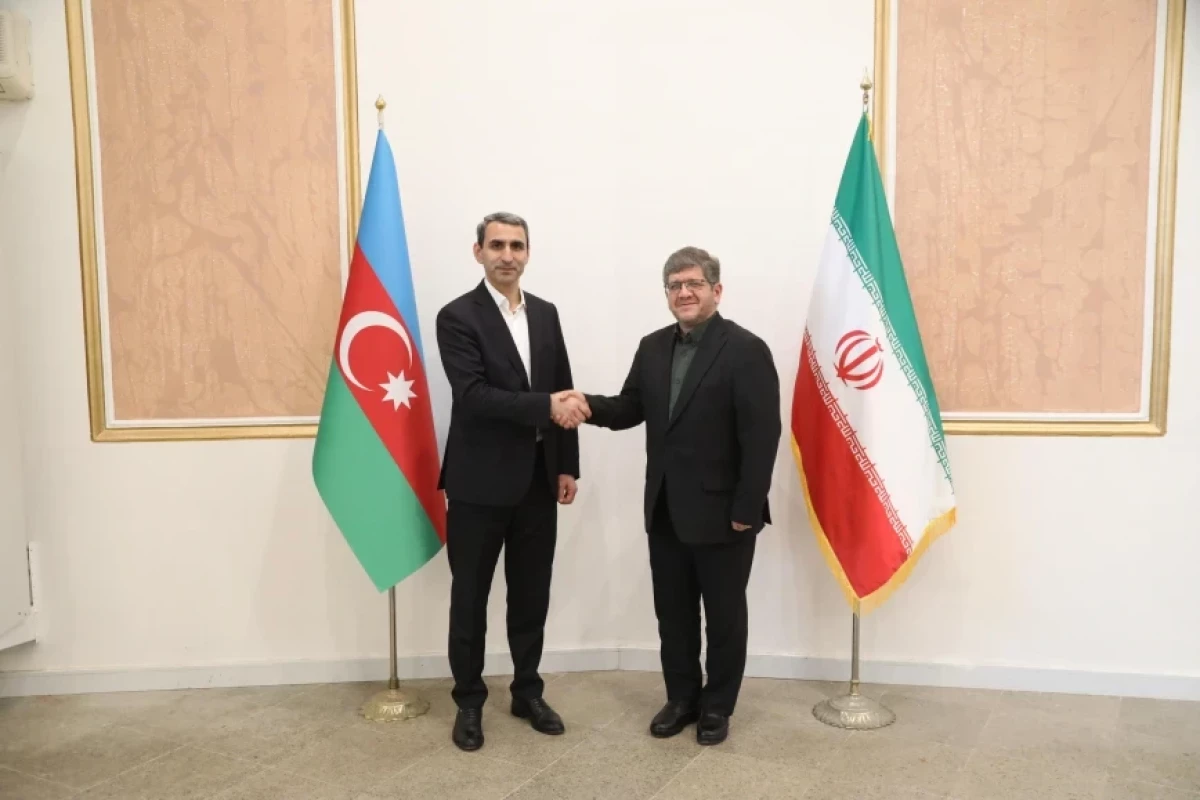 Azərbaycanla İran arasında nəqliyyat sahəsində əməkdaşlığa dair protokol imzalanıb