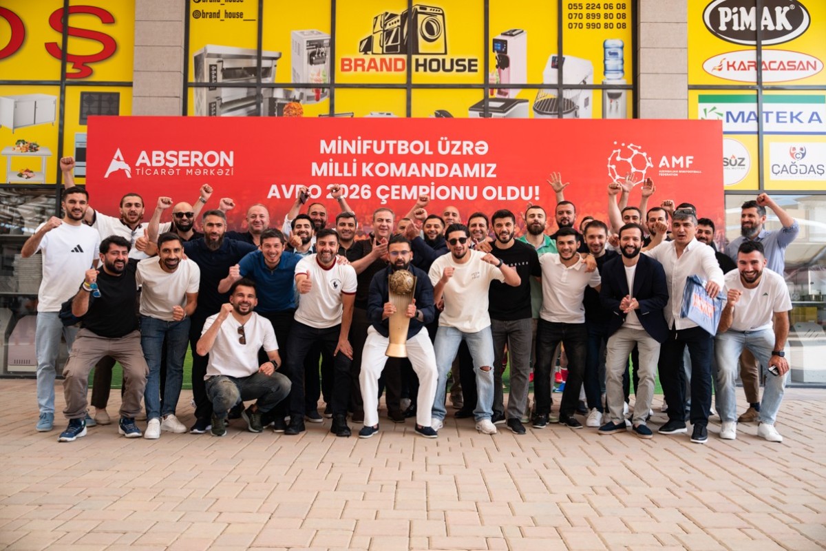 İkiqat qitə çempionları sponsor və azarkeşləri ilə görüşüblər