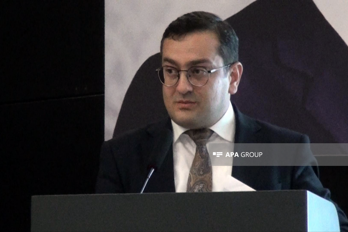 Aqrar Tədqiqatlar Mərkəzinin direktoru Rəşad Hüseynov