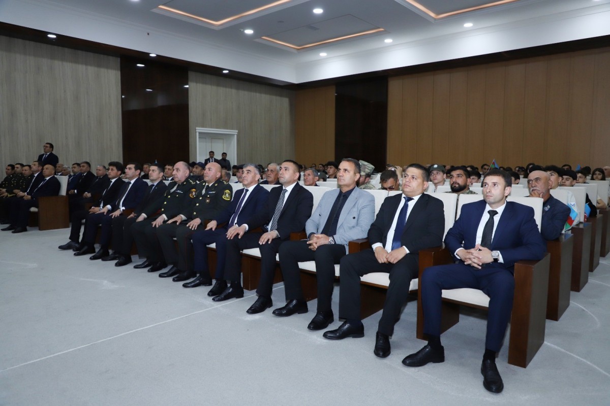 Dövlət Xidməti Gədəbəydə gənclər üçün tədbir keçirib