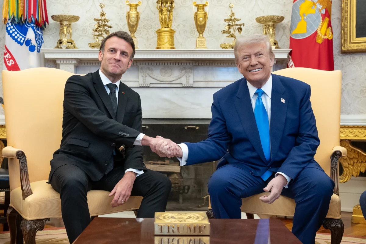 Fransa Prezidenti Emmanuel Makron və ABŞ Prezidenti Donald Tramp