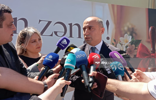 Elm və təhsil naziri Emin Əmrullayev
