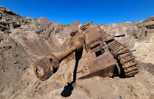 Almaniyada II Dünya müharibəsindən qalmış "StuG III" özüyeriyən artilleriya qurğusu tapılıb