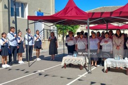 Elm və təhsil naziri Gəncədə “Son zəng” tədbirində iştirak edib - FOTO 