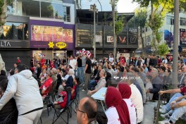 Türkiyə millisinin oyununu izləmək üçün minlərlə azarkeş küçələrə toplaşıb - FOTO 