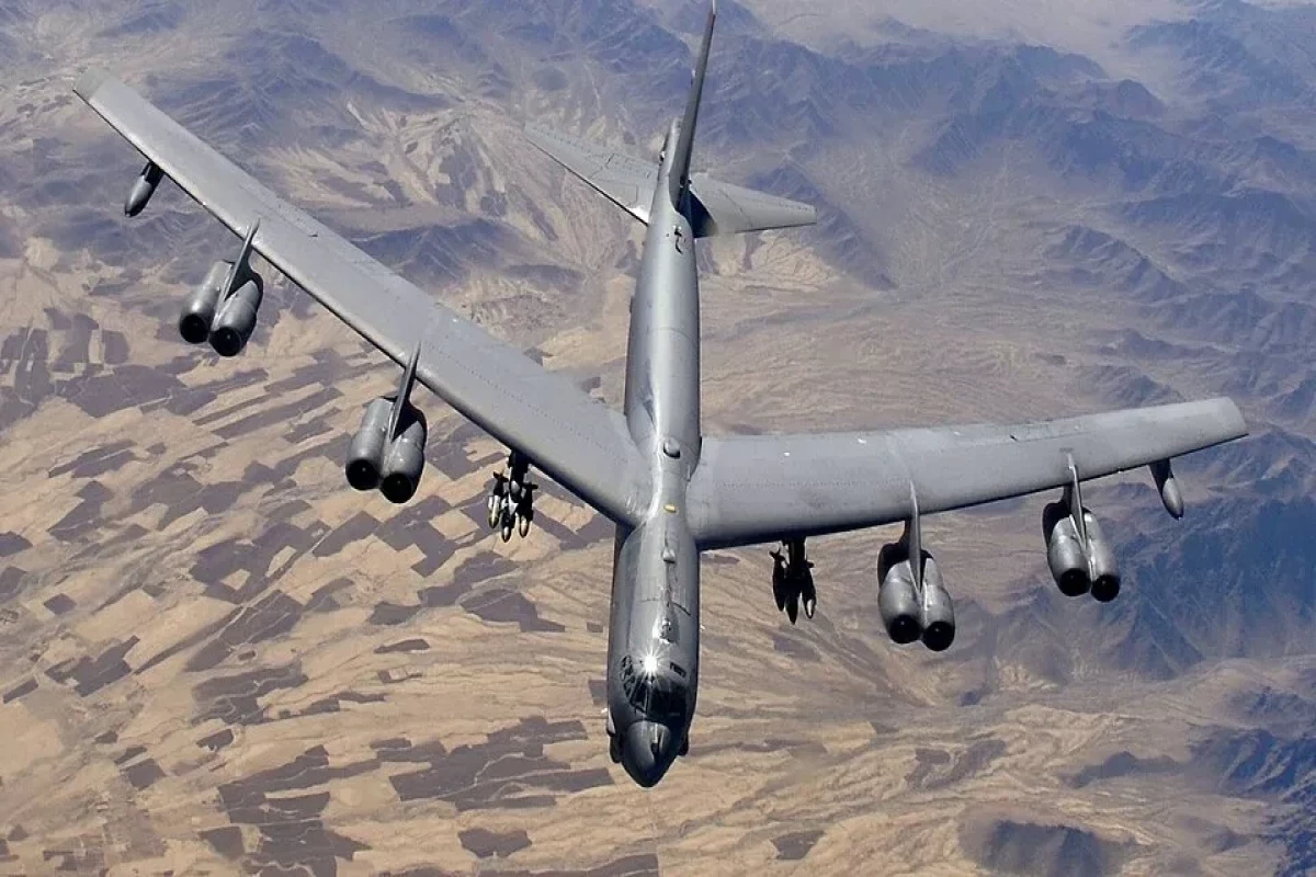 B-52 strategic bomber crashed after takeoff in California