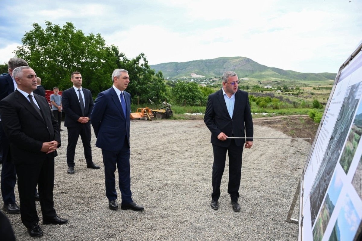 Participants of Coordination Headquarters meeting visit intensive orchards in Khojaly