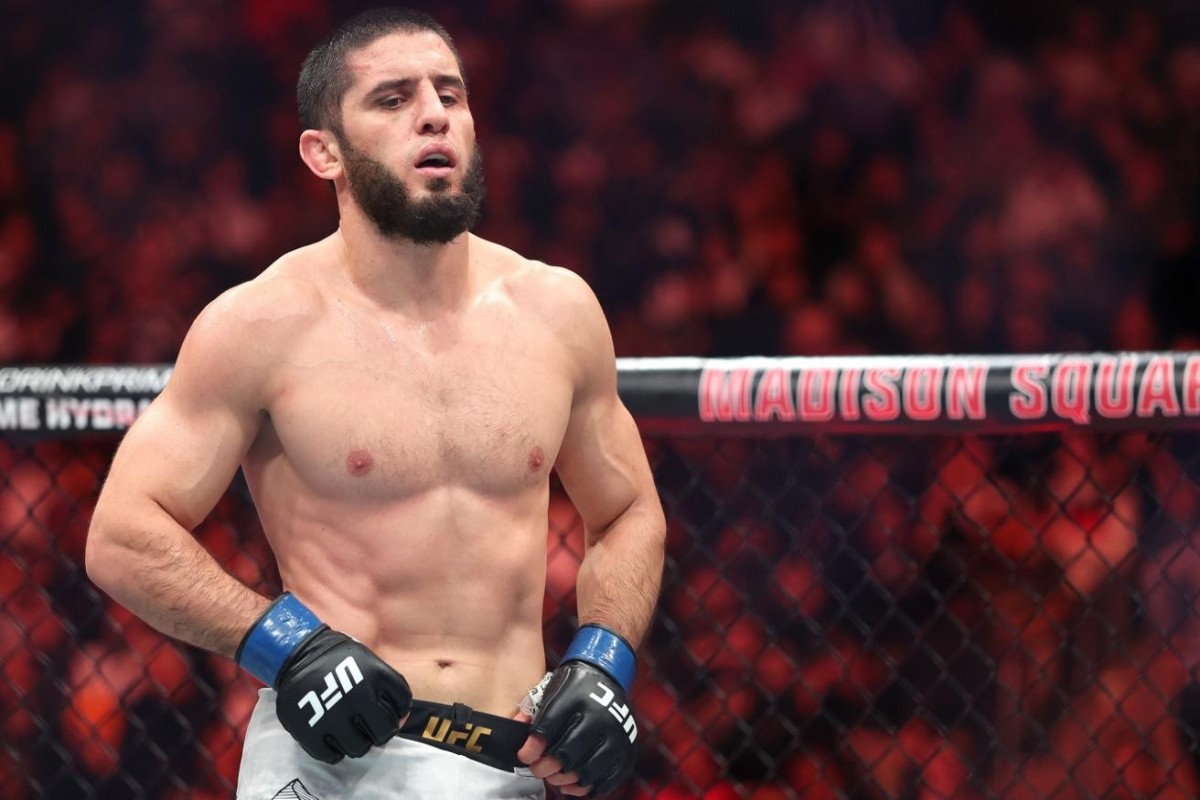 Rusiyalı UFC çempionu İslam Maxaçev