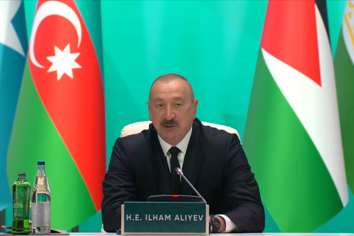 Azərbaycan Prezidenti: Biz infrastruktura çox böyük sərmayələr yatırırıq