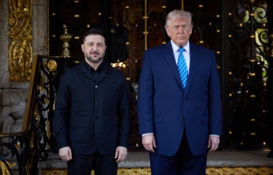 Ukrayna Prezidenti Volodimir Zelenski və ABŞ Prezidenti Donald Tramp