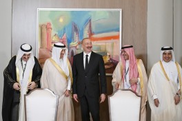 Prezident Ərəb Koordinasiya Qrupuna daxil olan üzv qurumların rəhbər şəxslərini qəbul edib - FOTO 