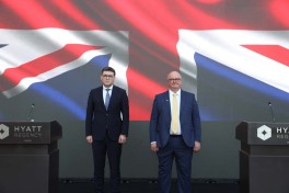 Britaniya səfiri: Azərbaycanla müdafiə sahəsində münasibətlərimiz tarixinin ən güclü dövrünü yaşayır