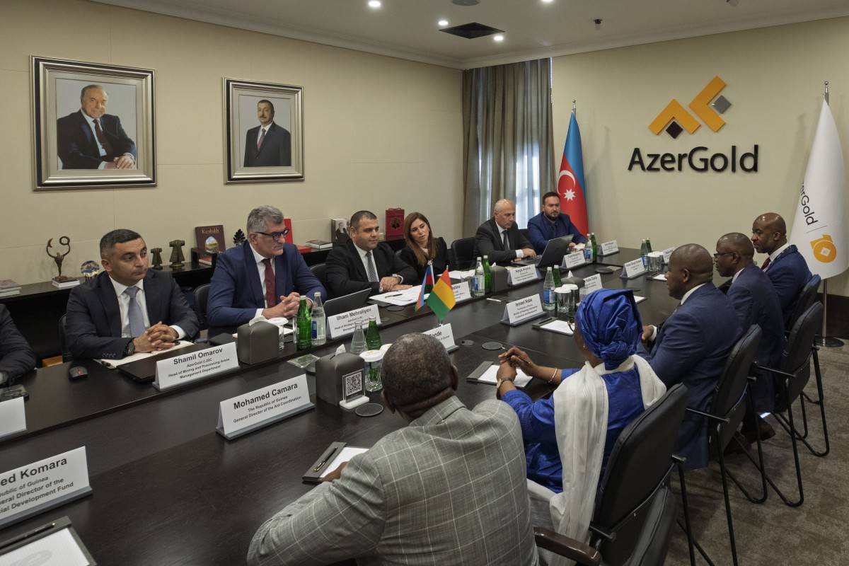 “AzerGold”da qvineyalı nazirlə görüş keçirilib