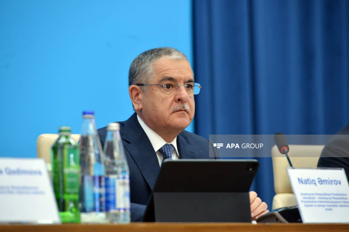 Azərbaycan Respublikası Prezidentinin köməkçisi - Prezident Administrasiyasının İqtisadi siyasət və sənaye məsələləri şöbəsinin müdiri Natiq Əmirov