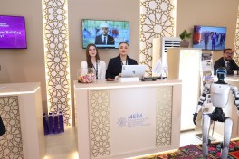 İİB Qrupunun Özəl Sektor Forumu çərçivəsində keçirilən sərgidə Azərbaycan pavilyonu təşkil olunub