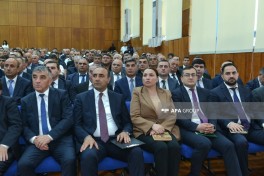 Aqrar sahədə Dövlət Proqramı çərçivəsində Şəmkirdə regional müşavirə keçirilir - FOTO 