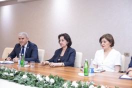 Məhkəmə Ekspertizası Mərkəzi ilə AzMİU arasında memorandum imzalanıb