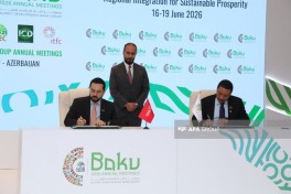 İsDB Toplantıları çərçivəsində genişmiqyaslı sazişlər imzalanıb - FOTO 