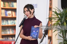 “TEAS Press”in keçirdiyi gənclərin roman müsabiqəsinin qalibləri mükafatlandırılıb - FOTO 