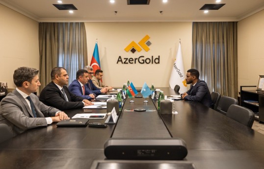 “AzerGold”da Somali İnkişaf və Yenidənqurma Bankının baş direktoru ilə görüş keçirilib