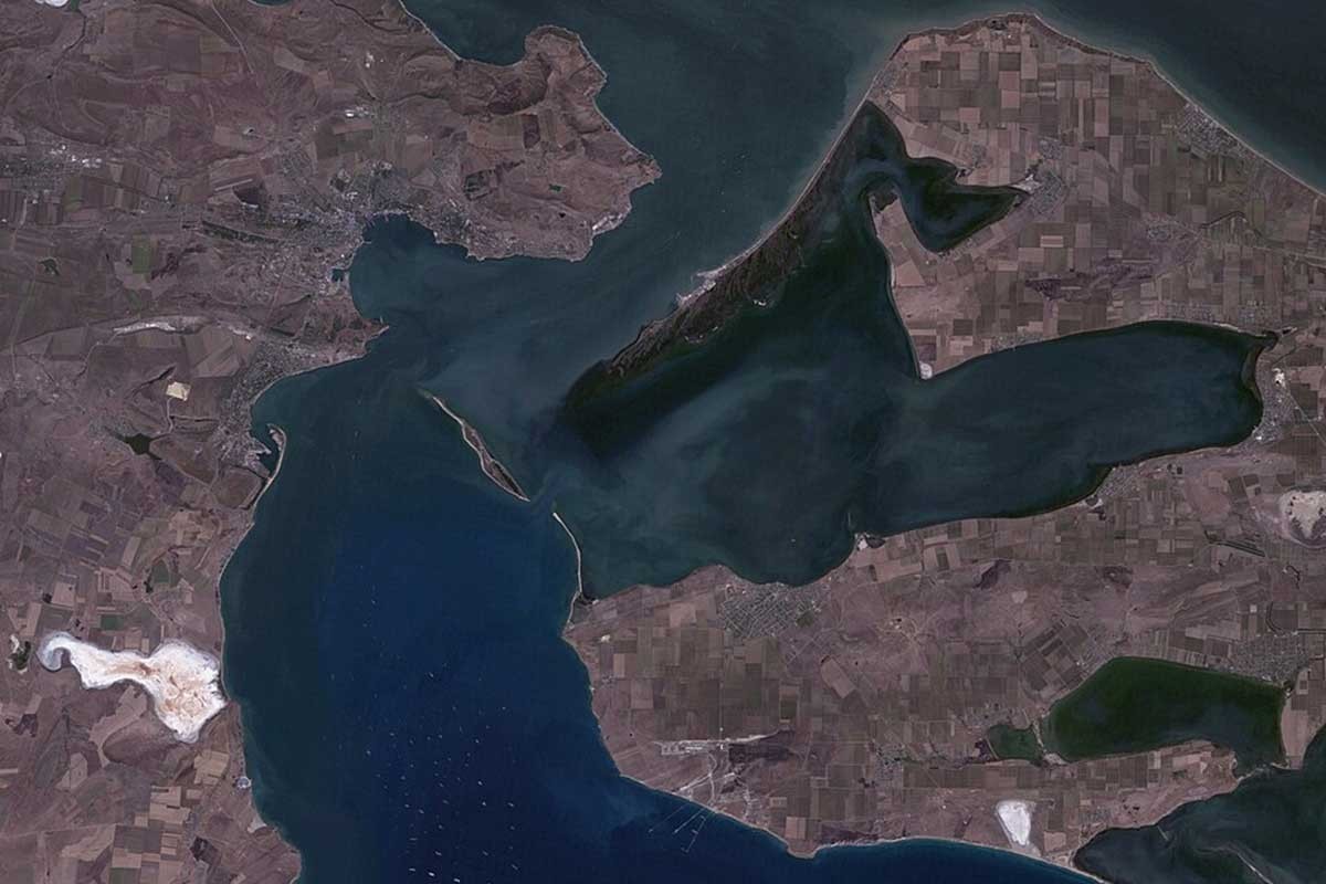 Kerch ferry services temporarily suspended after overnight drone attacks