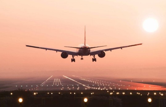 Dron hücumu ilə əlaqədar Moskva aeroportlarında 150-yə yaxın reys təxirə salınıb