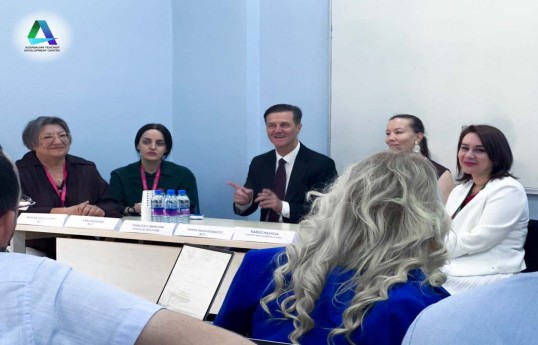 Azərbaycan Müəllim İnkişafı Mərkəzi növbəti Cambridge CELTA kurslarına start verib - FOTO 