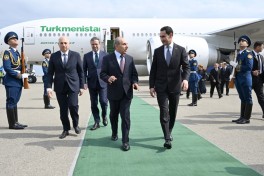 Türkmənistan Prezidenti Sərdar Berdiməhəmmədov Azərbaycana səfərə gəlib
